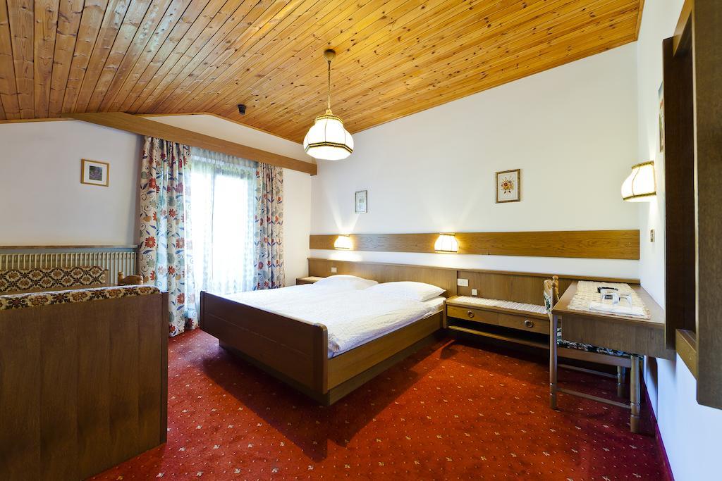 Hotel Brueckenwirt - Al Ponte 蒙塔尼亚 客房 照片