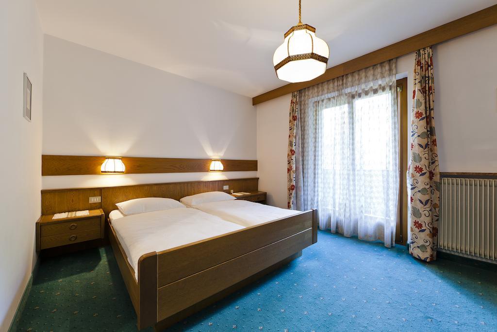 Hotel Brueckenwirt - Al Ponte 蒙塔尼亚 客房 照片